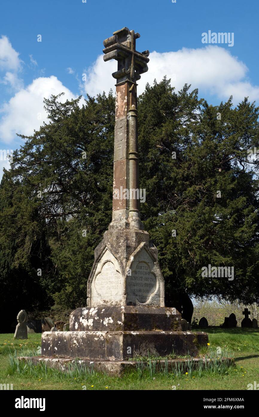 The Windsor family memorial cross, St. Laurence`s churchyard, Alvechurch, Worcestershire, England, UK Stock Photo